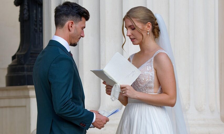 How to Write Wedding Vows That Feel Authentic
